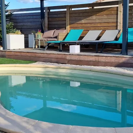Сasa de vacaciones Bleunuit - Location Maison De Vacances Avec Piscine Privée *